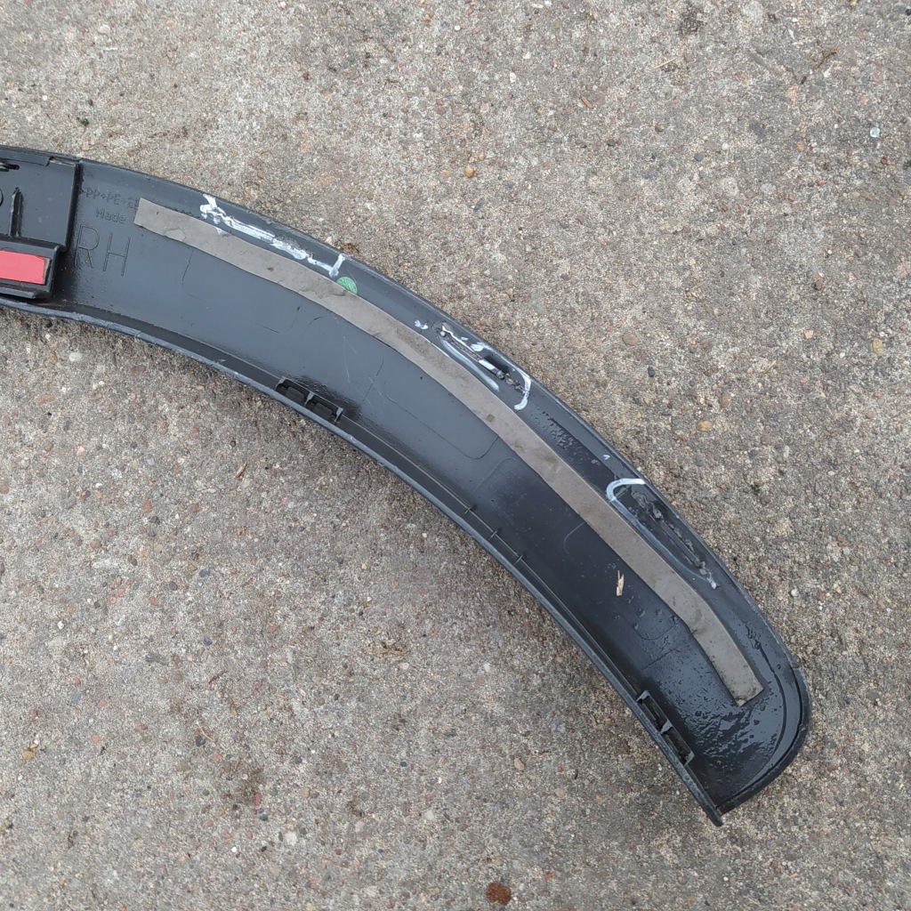 фото №6, Audi q3 молдинг крыла правый задняя задняя 8u0853818b