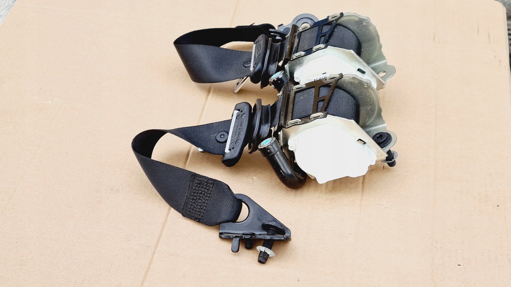 фото №10, Mercedes eqe v295 2022-2025 ремені безпеки задня правий + лівий оригінал