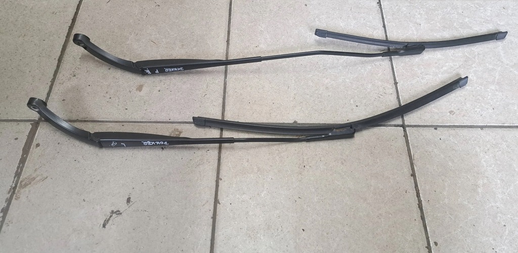 фото №1, Dacia dokker важіль двірники правий перед