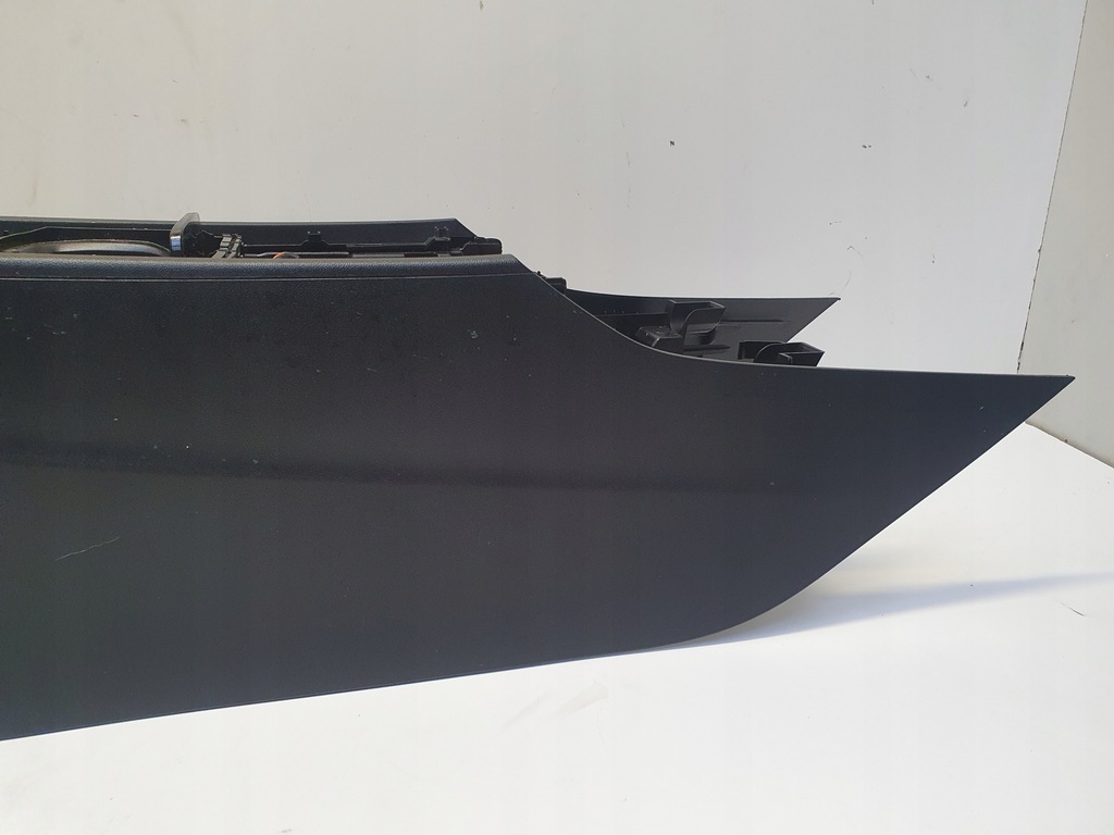 фото №9, Insignia b тунель середній підлокітник зарядний пристрій