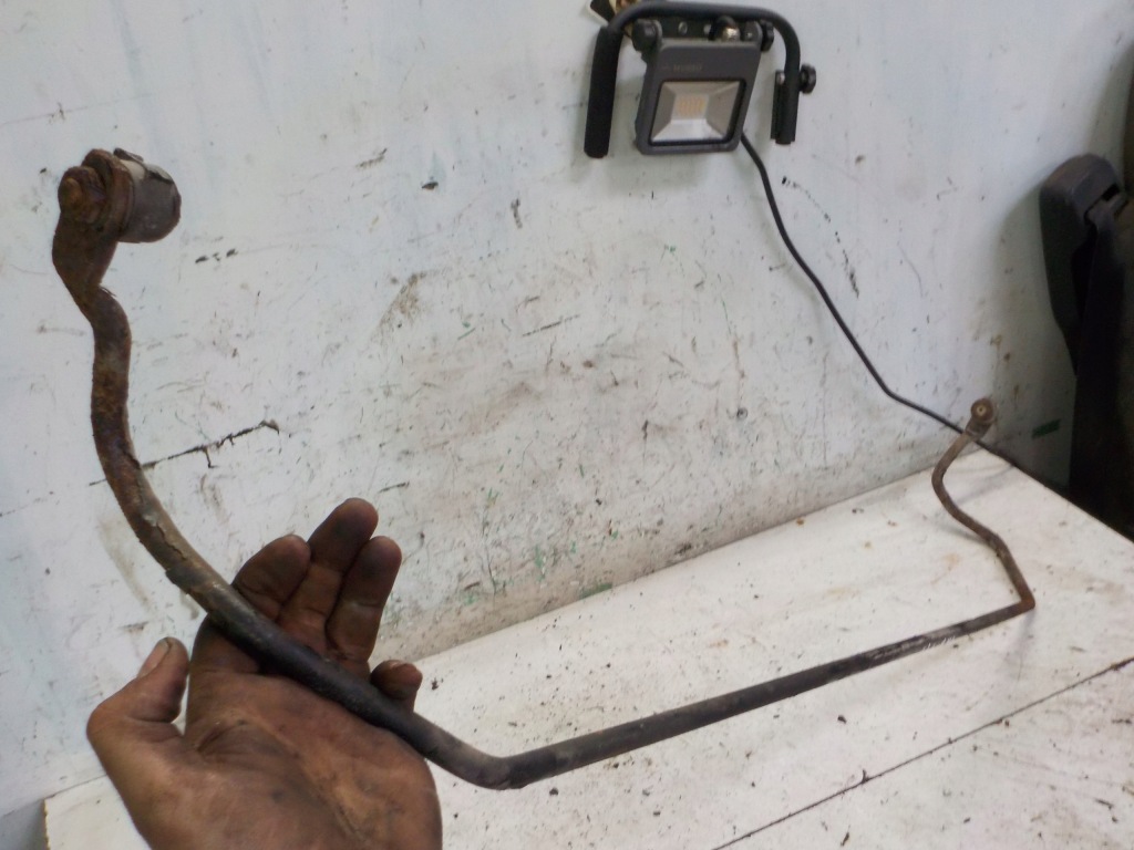 Mercedes w124 стабилизатор задний Цена