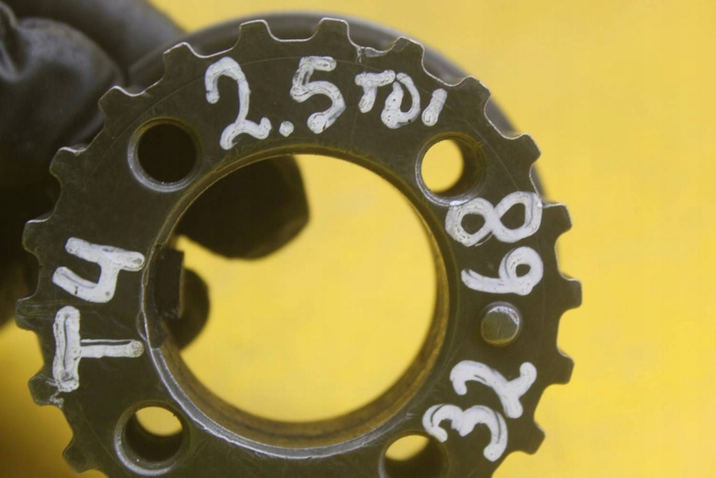 Колесо зубчатое вала коленчатого vw transporter t4 2.5 tdi 069105263 с Разборки