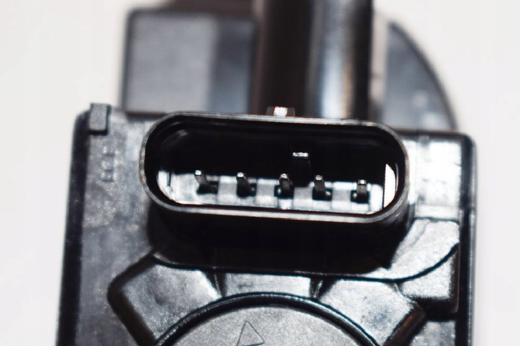 фото №6, Audi q3 8u лампа задняя правая 8u0945096d оригинальная nowa