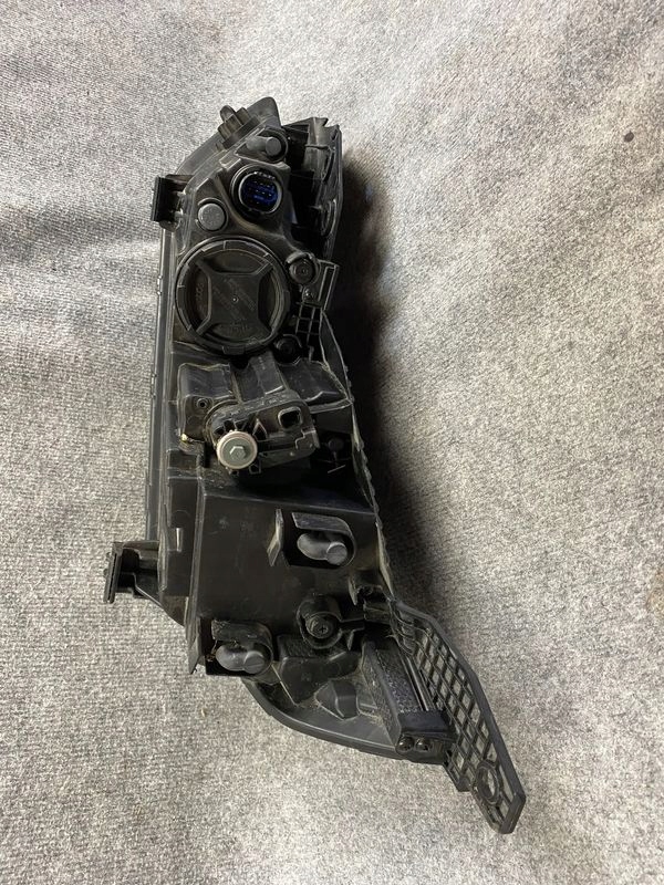 фото №12, Фара лампа передняя правая - hyundai ioniq full led 17-