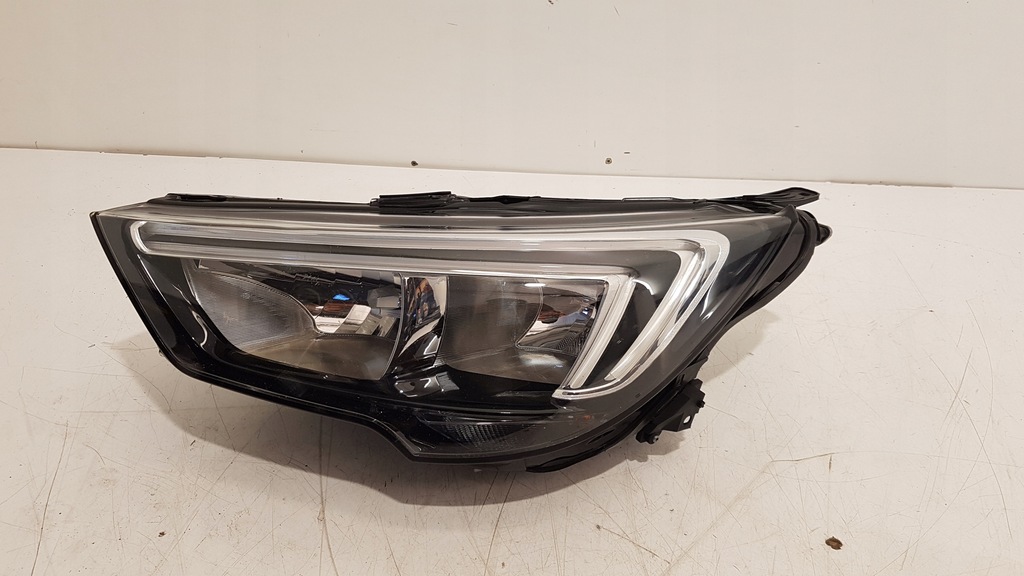 фото №1, Opel crossland x лампа левая перед обычная + led ladna