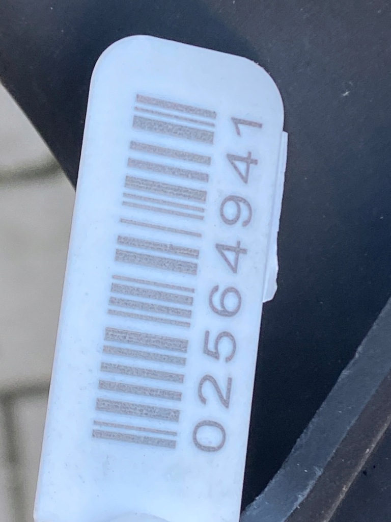 фото №6, Впуск повітря канал гальма правий bmw 1 e82 e88