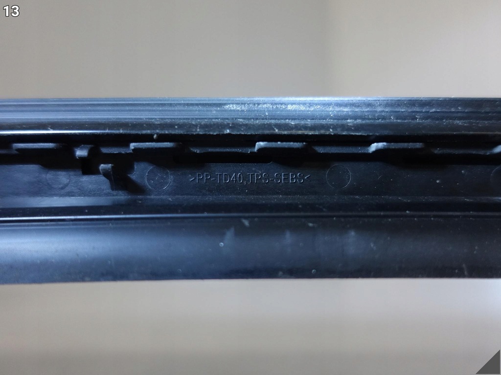 фото №14, Mercedes c-klasa w205 sedan 14-20 lift молдинг вітровик захист дахова ліва