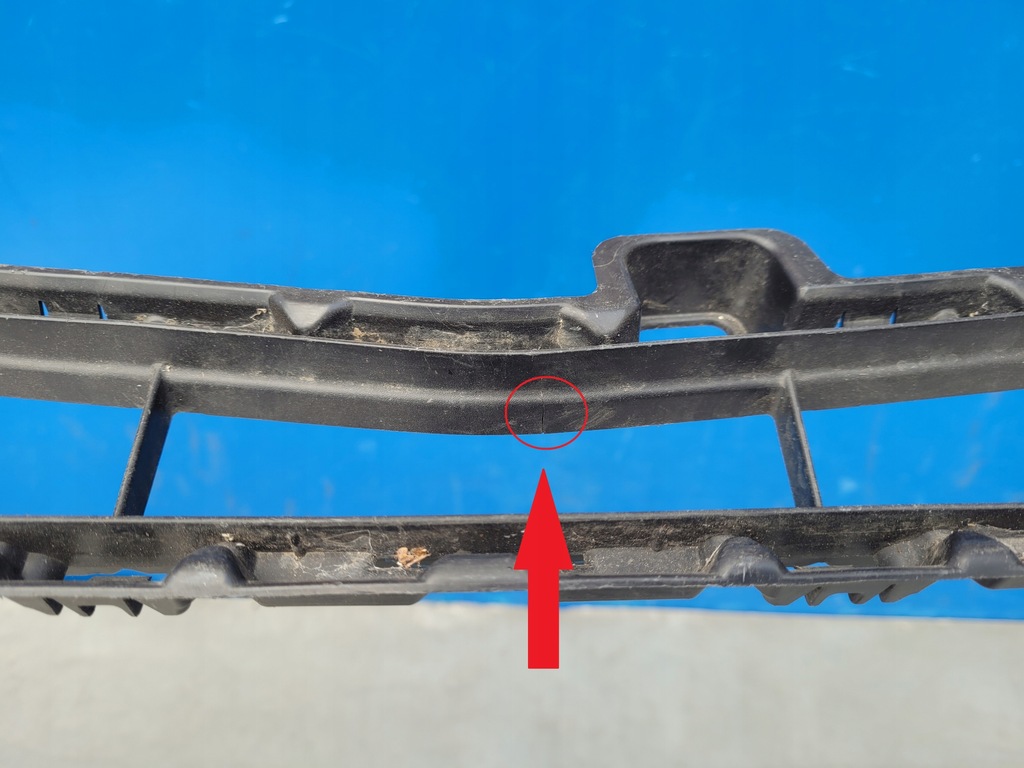 фото №12, Mazda 2 mazda2 2014-2020 14-20 решётка нижняя бампера передний перед