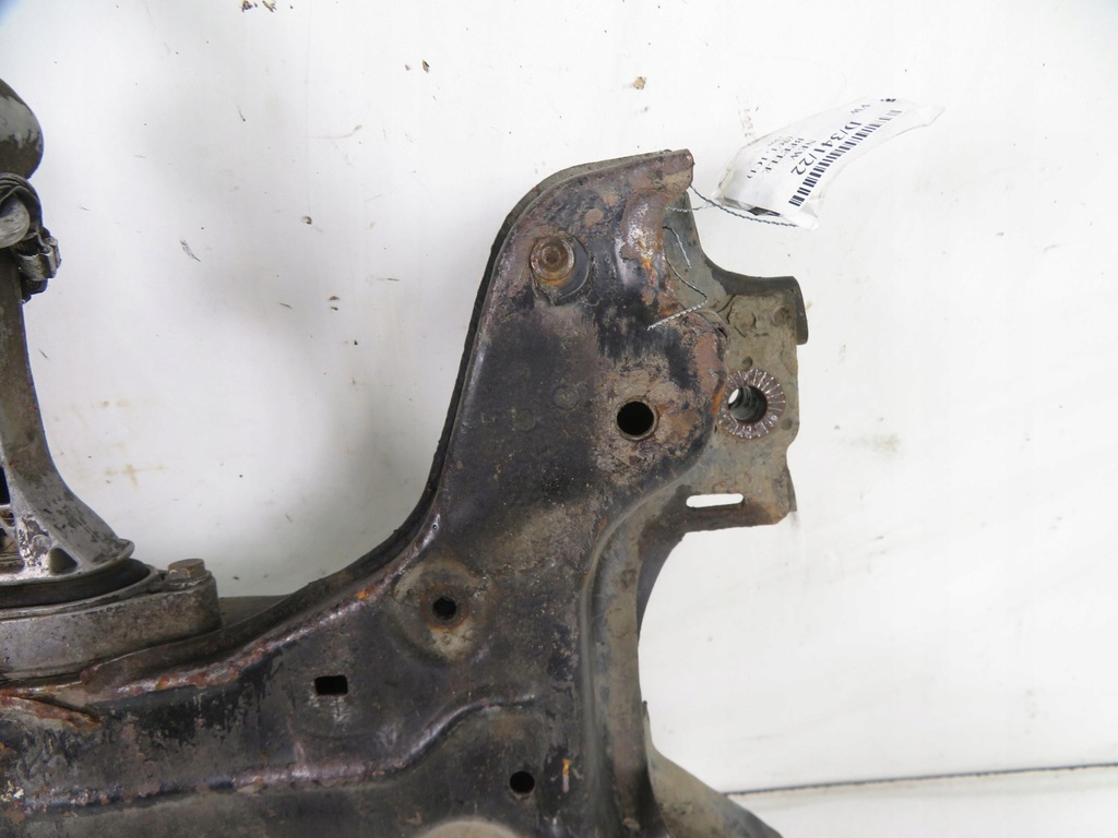 фото №7, Підрамник перед vw new beetle