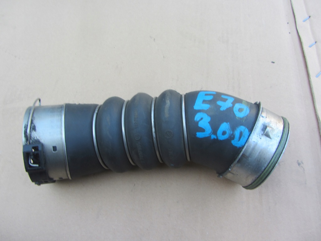 фото №1, Труба воздуха интеркулер bmw e70 x5 7807985