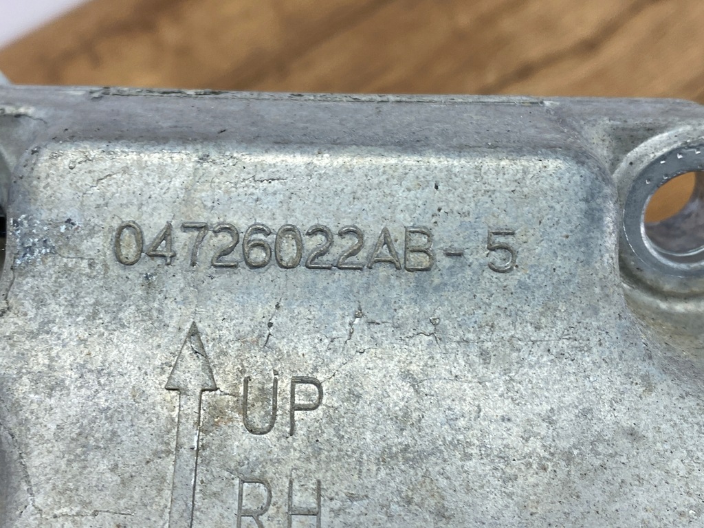 фото №7, Кронштейн кронштейн кронштейн двигуна права dodge challenger charger 2015+ usa