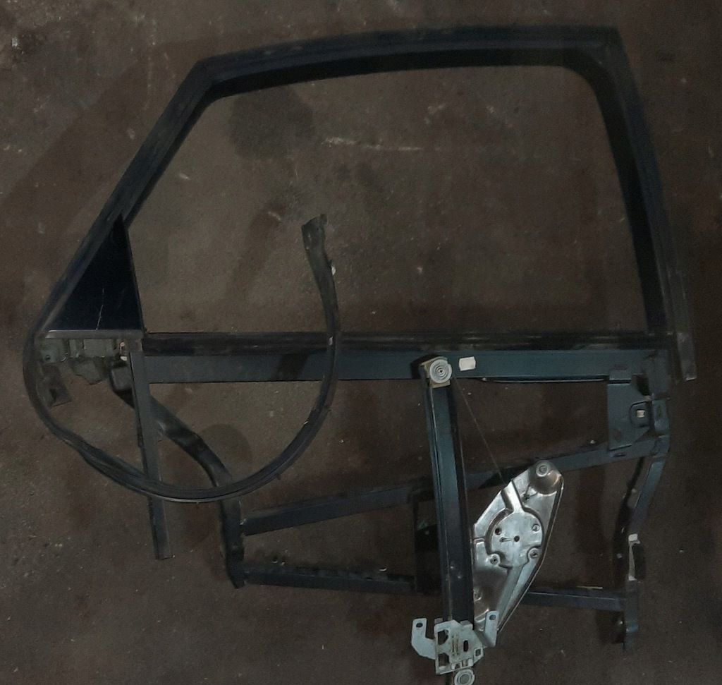 фото №1, Рамка двері правий задня a6 c5 4b5839754c 4b0839398b