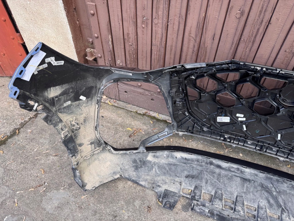 Audi q5 sq5 8ma807437b 2024- бампер передок  передний s line 8ma807437b Оригинал