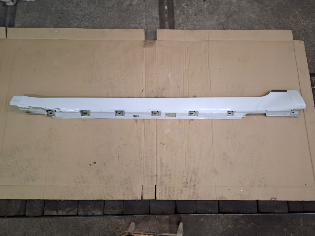 фото №1, Vw arteon молдинг порог левая 3g8853857 цвет lc9a