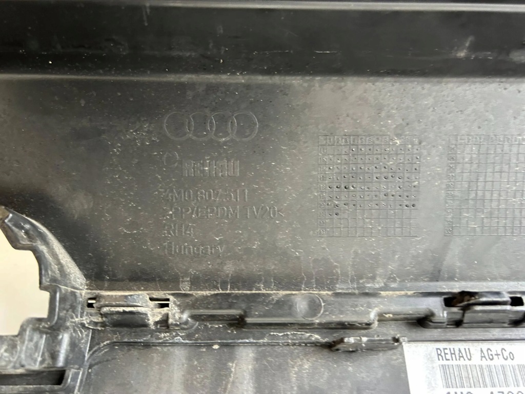 фото №7, Audi q7 4m0 бампер задняя 4m0807511 оригинал