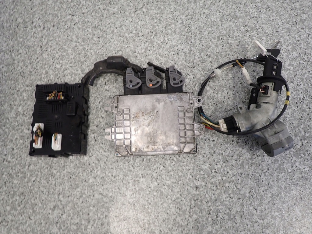 фото №1, Santa fe i 2.0 crdi 01-05 набір стартовий