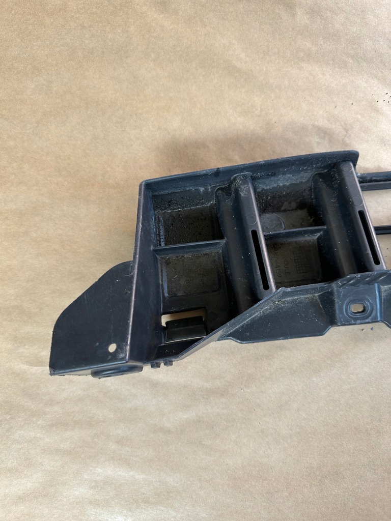 фото №6, Направляющая бампера задняя renault laguna iii 850320001r