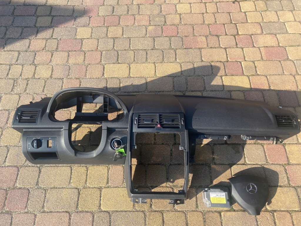 фото №1, Mercedes a klasa w169 консоль подушка безпеки датчик комплект europa