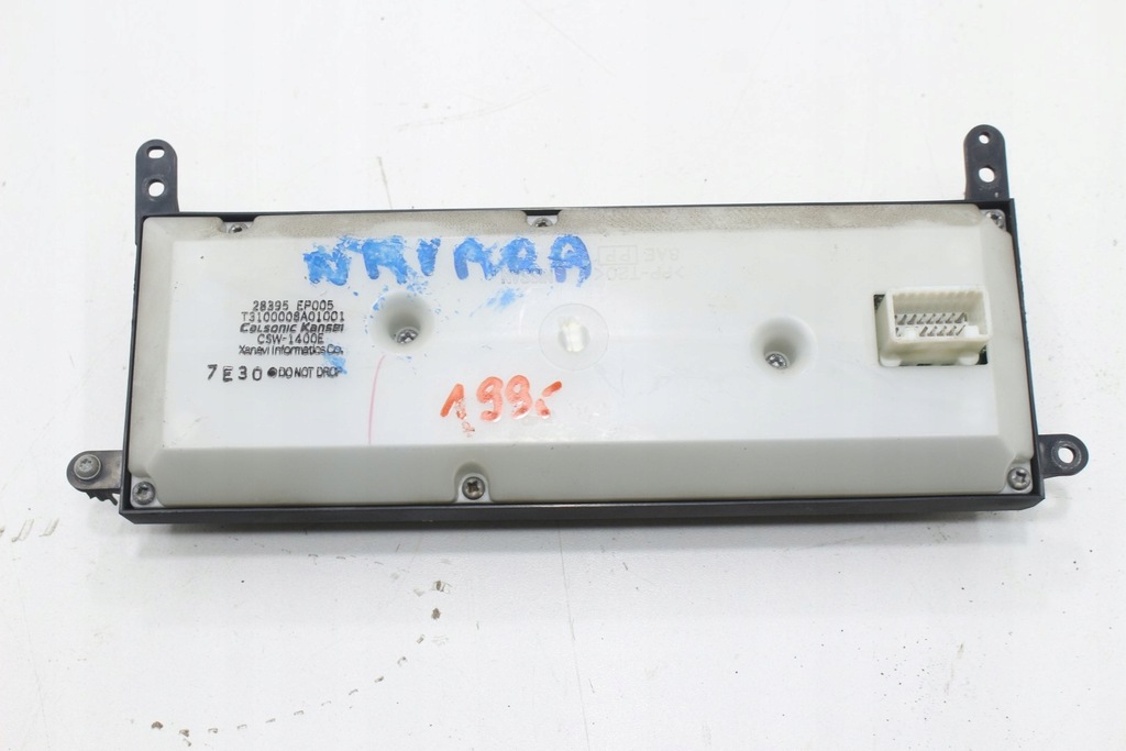 фото №6, Navara d40 панель радио 28395ep005