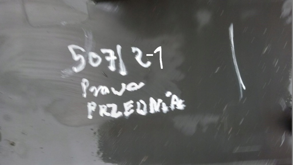 Vivaro a trafic молдинг боковая перед правая 8200036086 Недорого