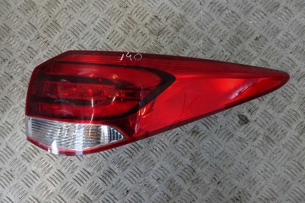 фото №1, Hyundai i40 lift лампа задня задня права 15-