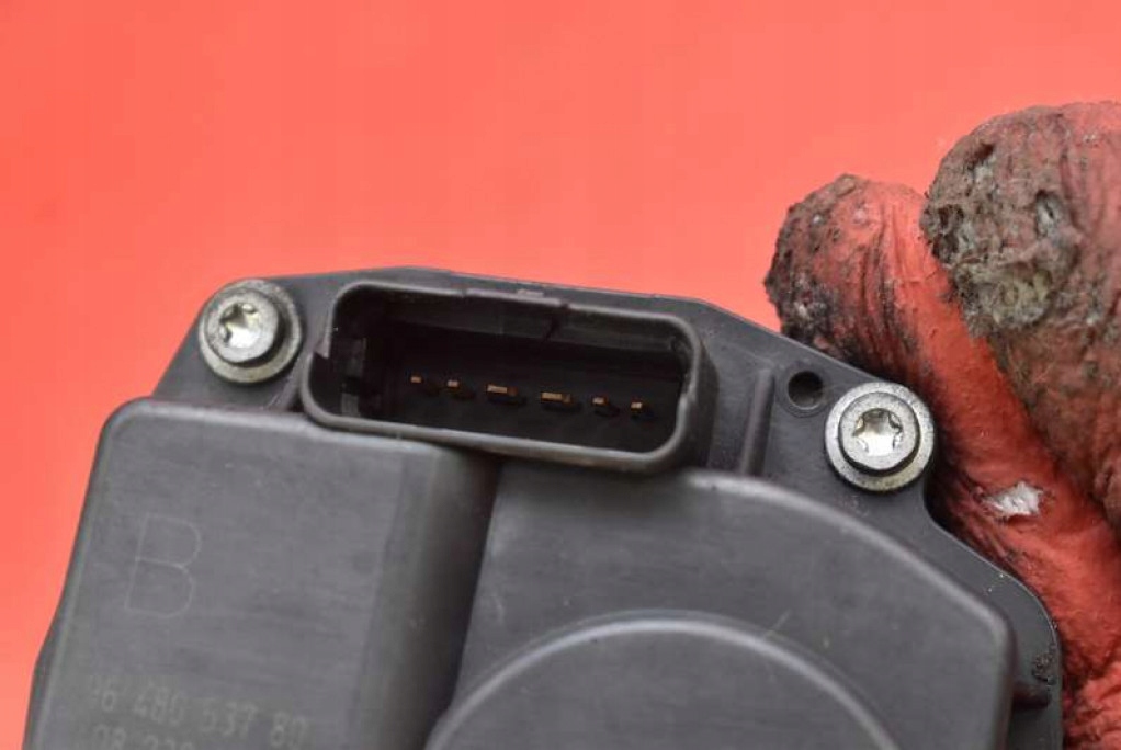 фото №8, Дросельна заслінка 9648053780 peugeot 407 1.8 16v 116 km 04-10