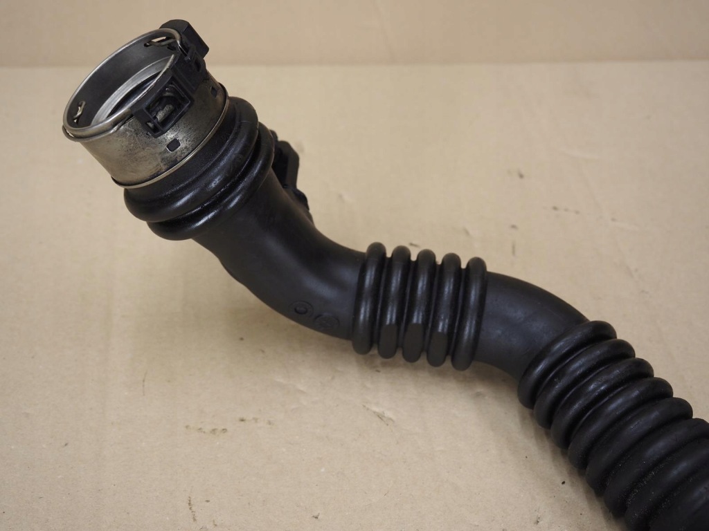 Труба пабтрубок  шланг интеркулер scenic iii 1.6dci 144602899r 144603264r Оригинал