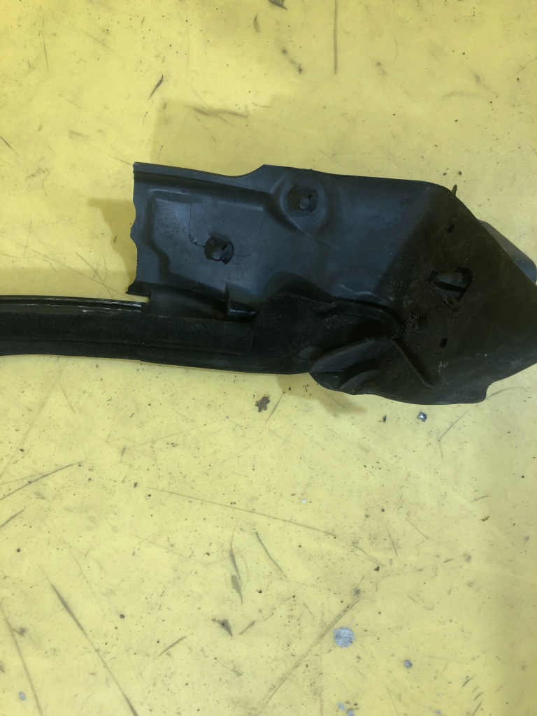 Mini cooper r56 - прокладка скло - лівий перед Доставка