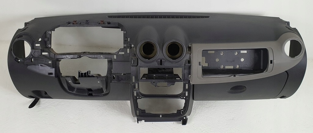 фото №1, Приборная панель приборная консоль dacia sandero i