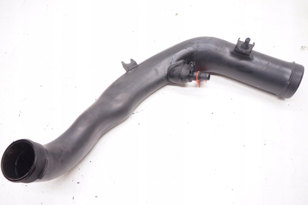 Volvo v70 s60 xc70 шланг труба інтеркулер 30741666 в Україні