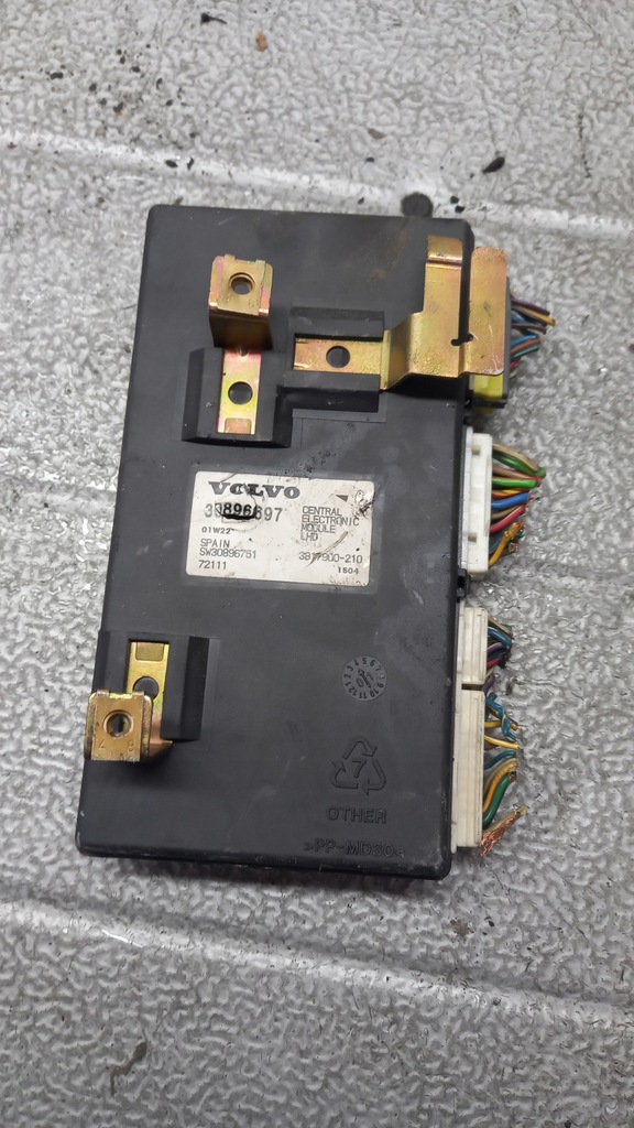 фото №1, Модуль комфорта volvo v40 01r kombi 1.9dci