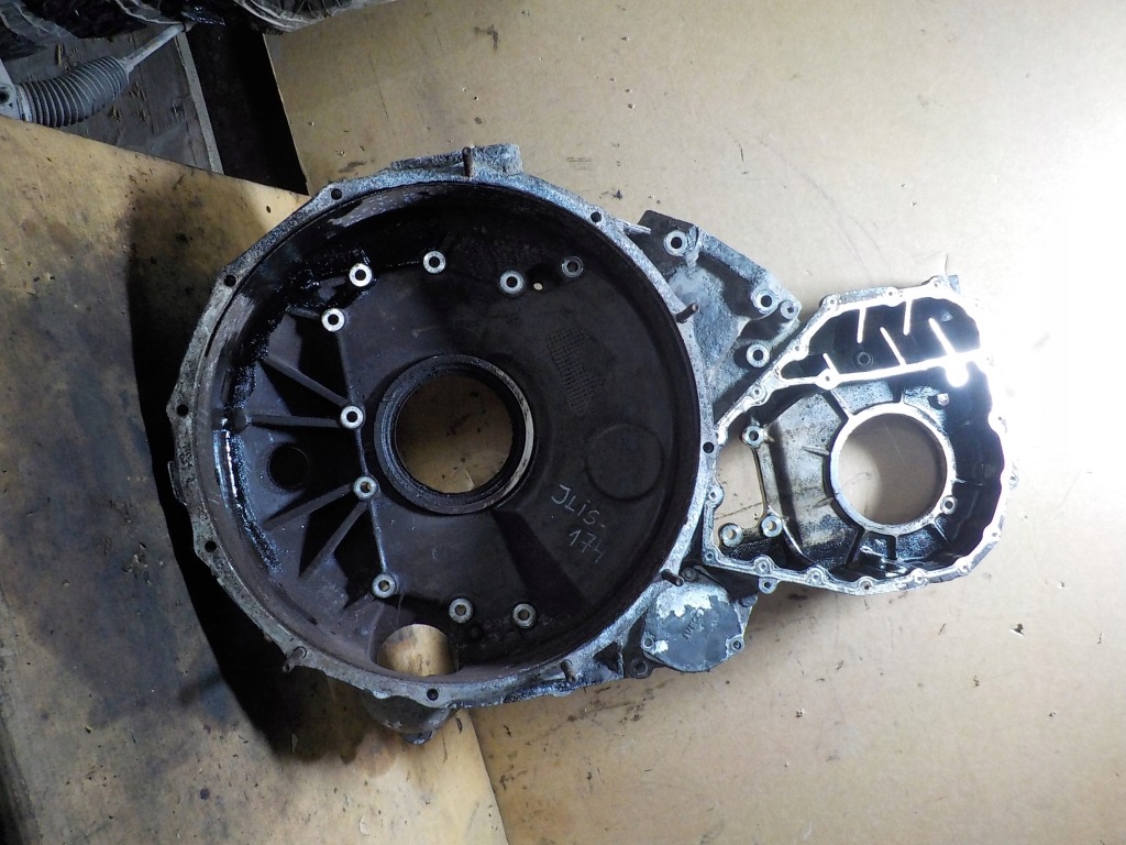 фото №1, Корпус сцепления iveco stralis 430 euro 3 2006r.