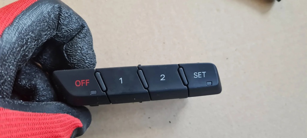 фото №9, Sq5 8r q5 lift кнопка памяти сиденье 8r0959769a