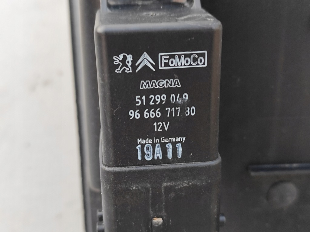 фото №9, Citroen ds4 peugeot коробка корпус предохранителей 9658418180 9658447380