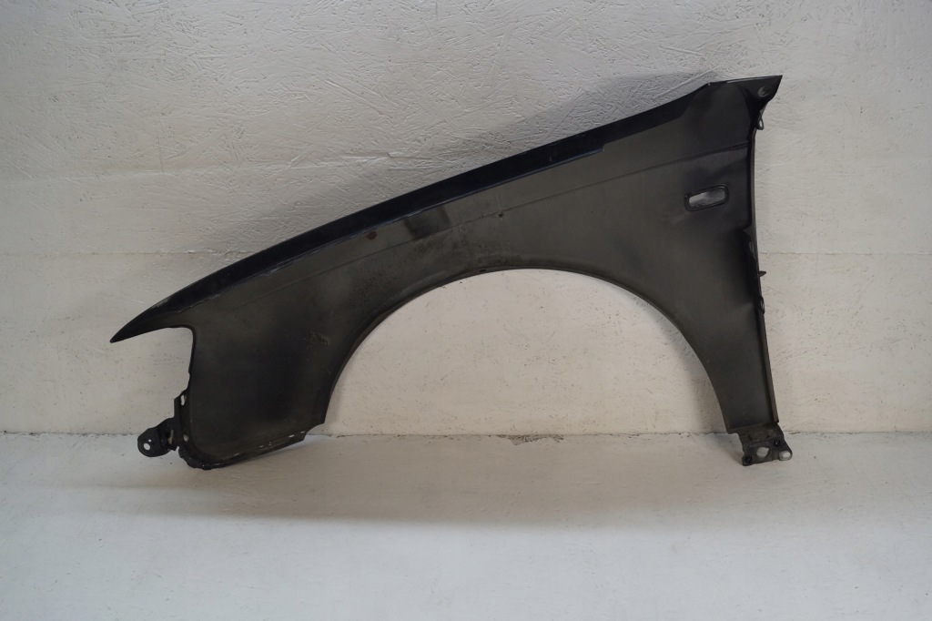 Audi a4 b7 крила праві перед колір lz7l Оригінал