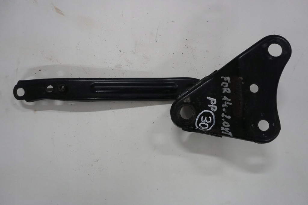 фото №1, Subaru forester iv sj 2.0xt кронштейн рычаг передний