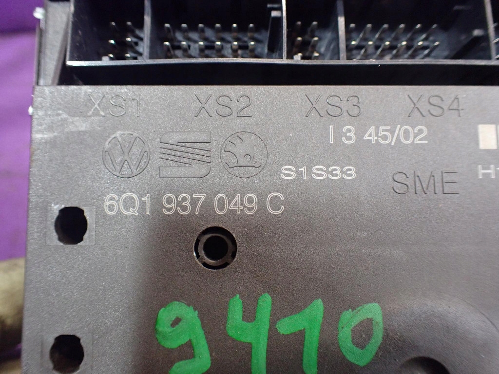 фото №7, Vw polo iv 9n 01-05 1.2 коробка предохранителей 6q1937049c