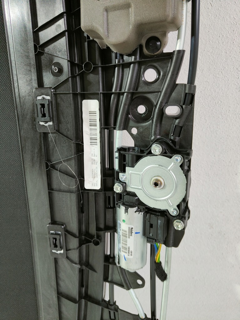 фото №13, Люк скляний панорама sky lounge bmw g06 f96