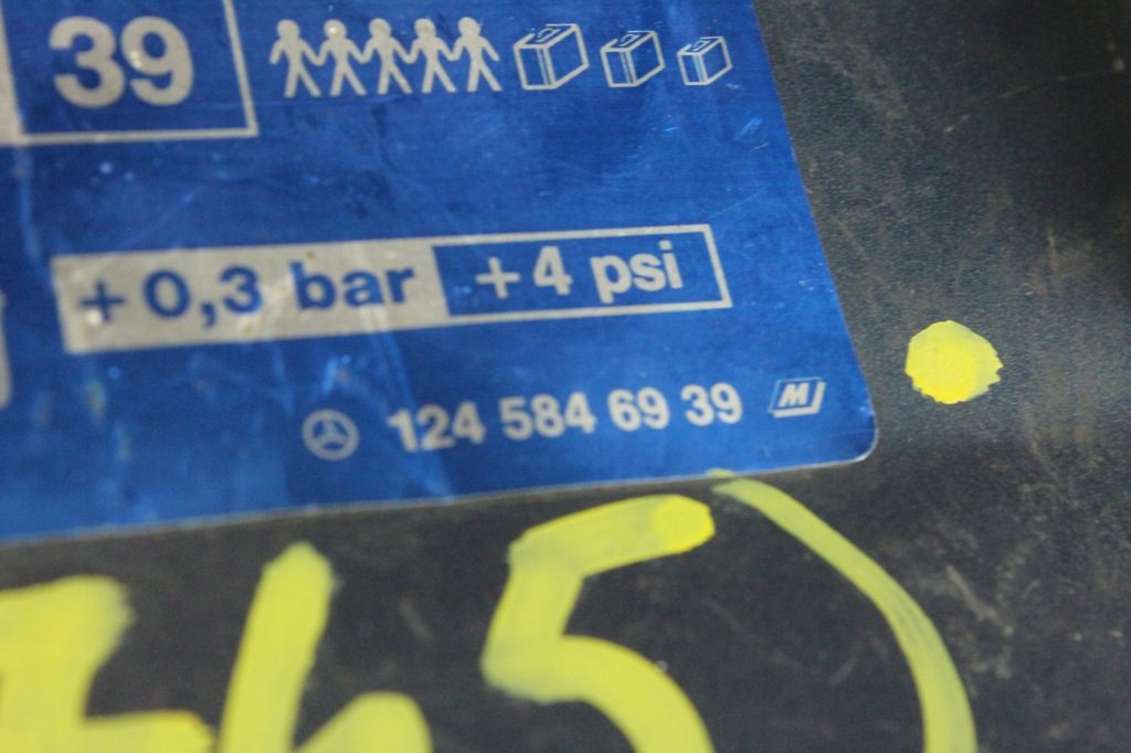 фото №14, Кришка заливної пального mercedes w124 sedan 1245846939