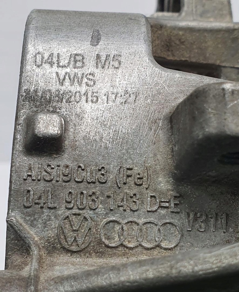 фото №4, Кронштейн основание генератора vw new beetle ii 2.0