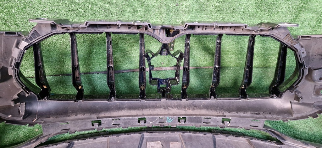 фото №7, Бампер перед передний maserati levante m161 новый решётка радиатора