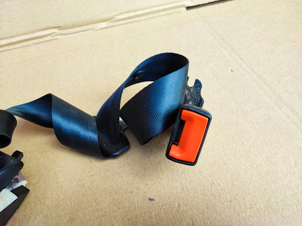 фото №7, Ford kuga mk1 pas безпеки сидіння середній