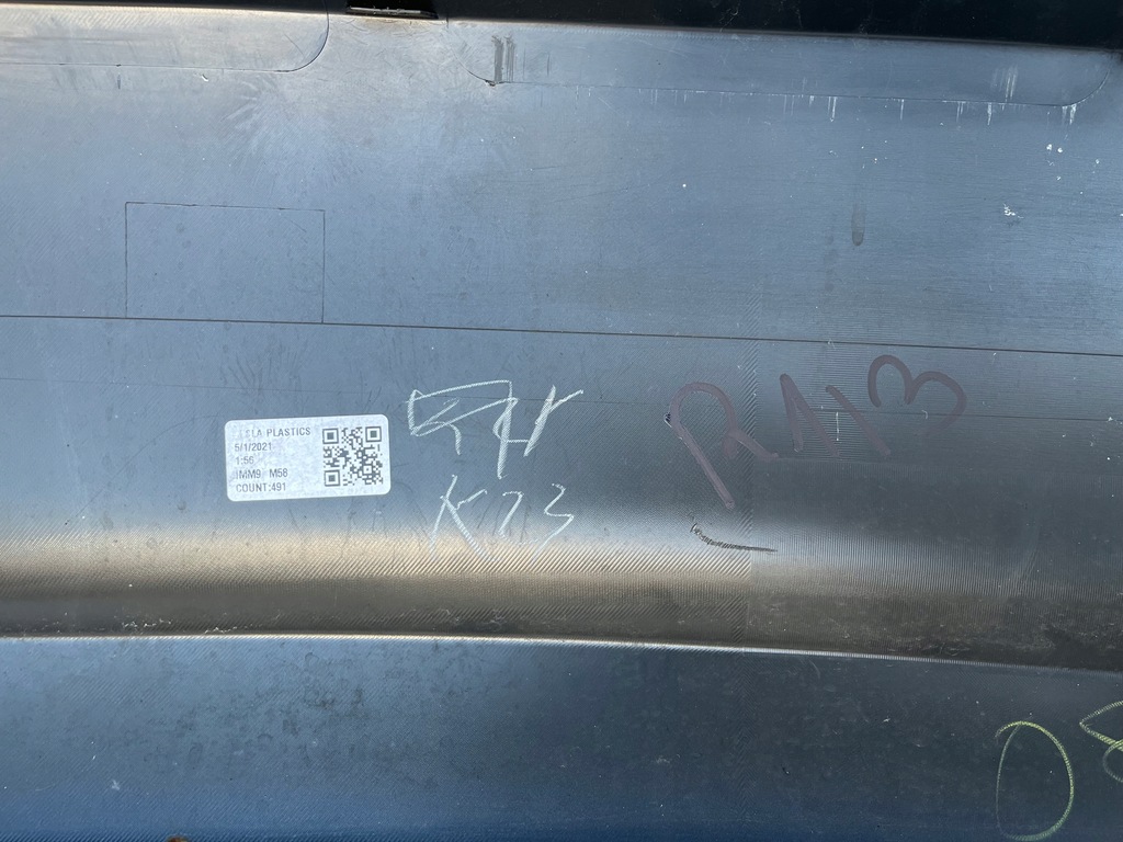 фото №13, Бампер задній tesla model 3 1083983-01-h