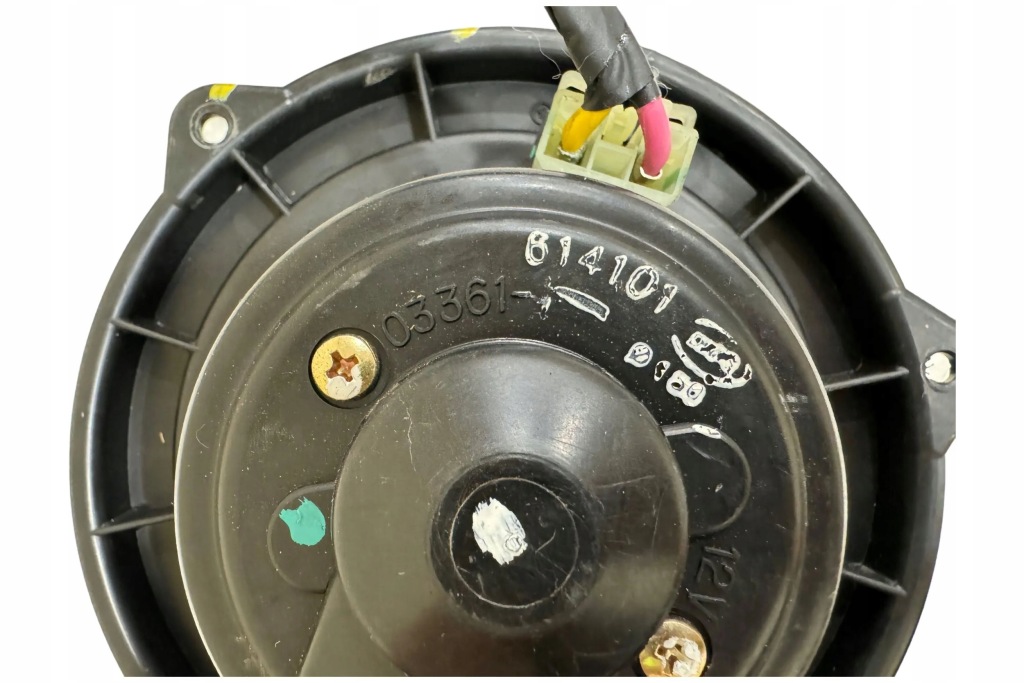 Воздуходувка обдув ssangyong rexton 03361614101 в Украине