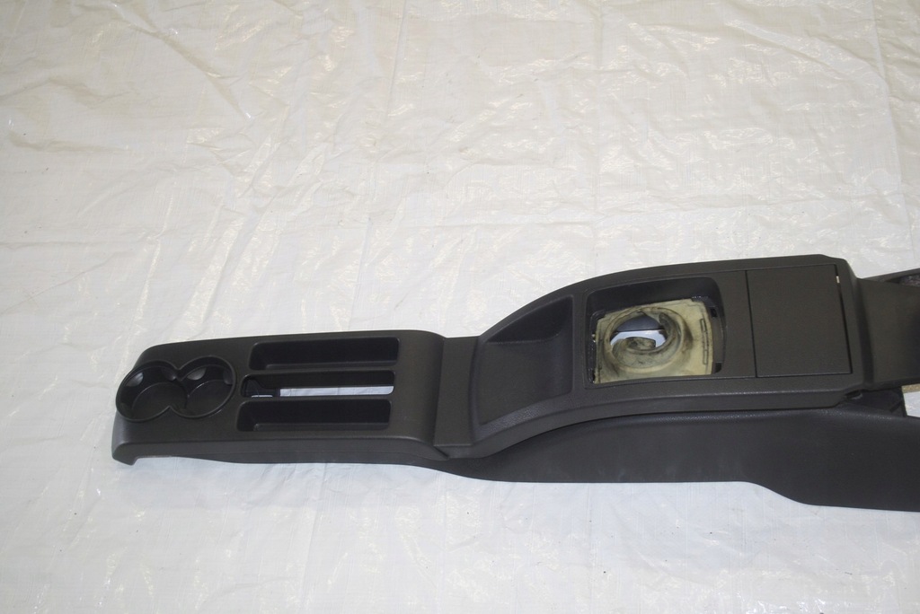 фото №10, Туннель передний средний idealny vw polo 9n 02-08