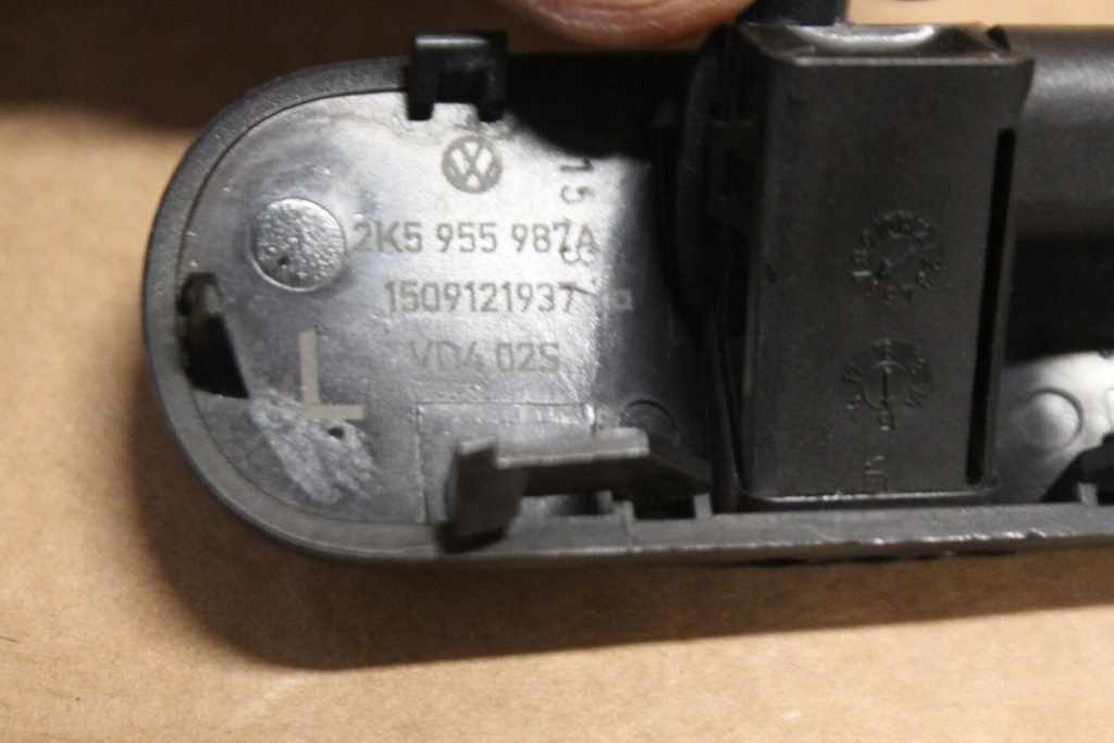 фото №6, Форсунки омывателя vw caddy 2ks955987a 2ks955988a