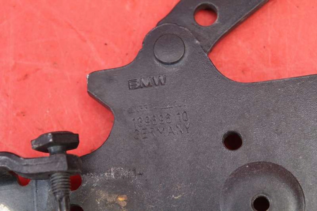 Петля петлі капот 139896 bmw f30 f31 11-16 Зі Шроту