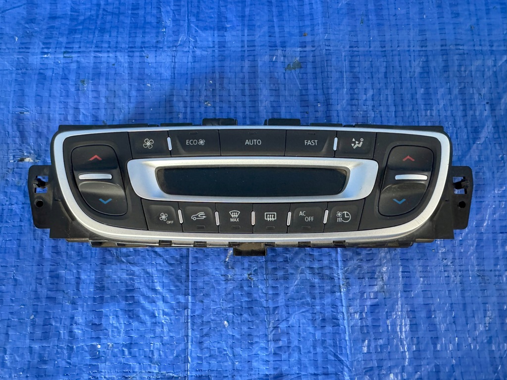 фото №1, Панель кондиціонера renault fluence ze 275106046r