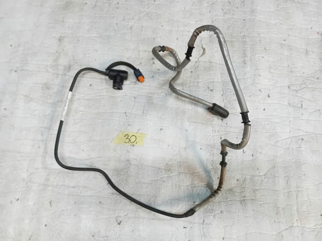 Купити Master iv movano b шланг патрубок трубка adblue 204204518r