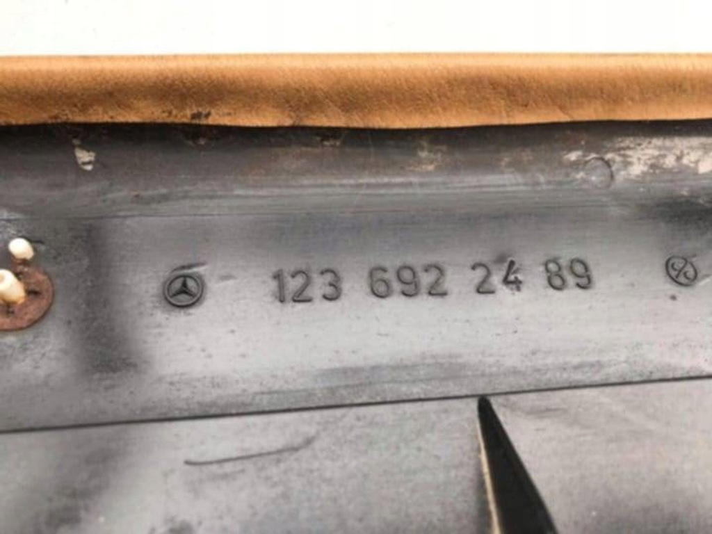 фото №8, Mercedes-benz w123 kombi 1983 панель защита багажника datel 3-seria